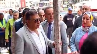 محافظ الدقهلية يتفقد الأسعار وتوافر السلع في سوق اليوم الواحد بالمنصورة (صور)