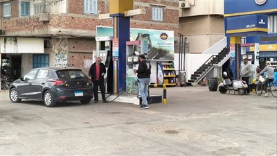 بعد شائعة البنزين المغشوش.. البترول تفحص 346 عينة عشوائية من محطات الوقود 