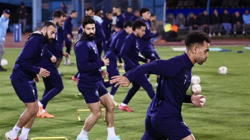 بيراميدز، فيتو