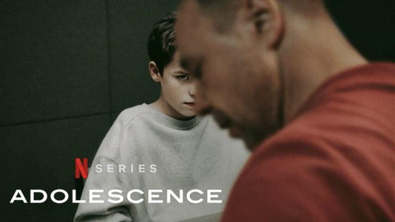 Adolescence، فيتو
