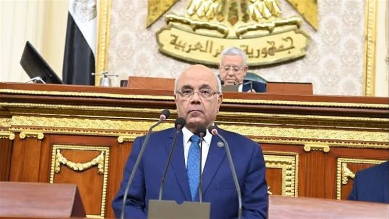 رئيس لجنة الإسكان