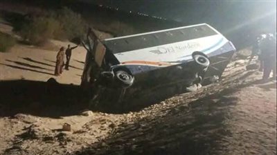 مصرع وإصابة 17 شخصا في حادث تصادم بأسيوط