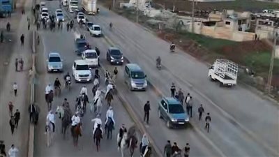 على ظهور الخيل، حجاج إسبان يصلون سوريا في طريقهم إلى مكة لإحياء تراث الأجداد 