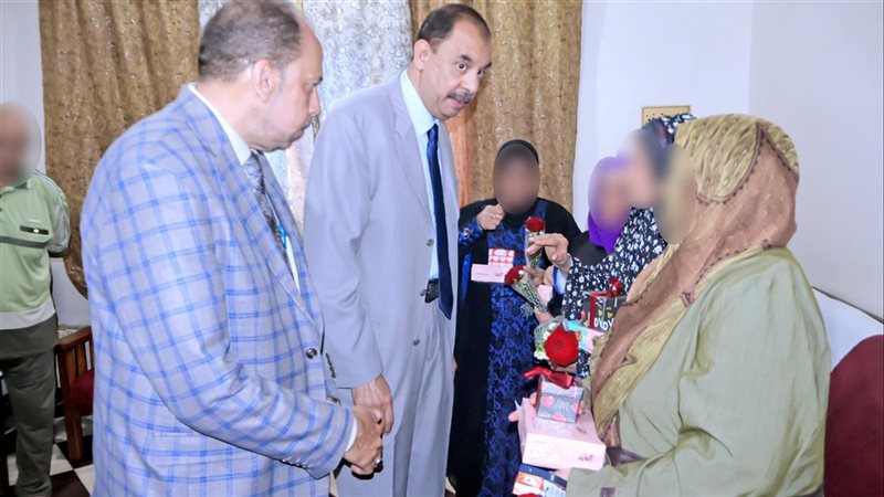 محافظ سوهاج يتفقد