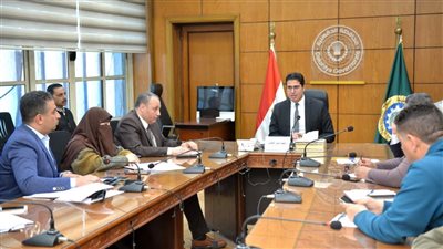 نائب محافظ الدقهلية يعقد اجتماعا لمتابعة مشروعات الصرف الصحي بمركز ومدينة الجمالية