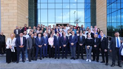 وزير الاتصالات: نستهدف تمكين الشباب للوصول لأسواق العمل العالمية 