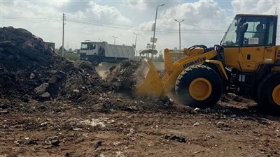 رفع 400 طن مخلفات ونواتج هدم بطريق طلخا نبروه في الدقهلية