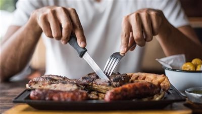 ما هي كمية البروتين التي يجب تناولها يوميا لتجنب فقر الدم؟