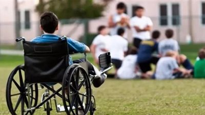 عقوبة الامتناع عن تقديم الرعاية الطبية أو التأهيلية لذوى الإعاقة وفقا للقانون 