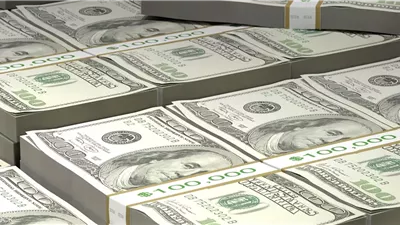 بعد التراجعات الأخيرة، تعرف على سعر صرف الدولار بالبنوك اليوم الخميس 