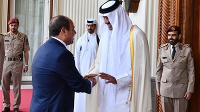 أمير قطر للرئيس السيسي: زيارتكم للدوحة تتويج للزخم المتنامي في العلاقات بين البلدين الشقيقين 
