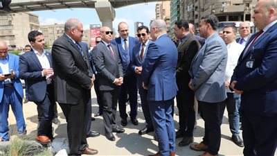 وزير الشباب ومحافظ القاهرة يتفقدان بدء إنشاء ممشى رياضي بمدينة نصر 