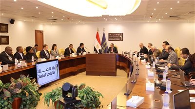 وزير الاتصالات يبحث مع فوداكوم العالمية وفودافون مصر فرص الاستثمار وسبل تعزيز الشراكة 