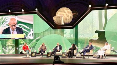 وزير التعليم يشارك في جلسة حوارية تحت عنوان 