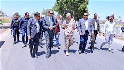 محافظ سوهاج يتفقد رصف طريق جرجا بندار العسيرات بطول 9 كيلومتر