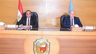 رئيس جامعة سوهاج يفتتح المؤتمر الدولي التحول للأخضر وتطبيقات الذكاء الاصطناعي