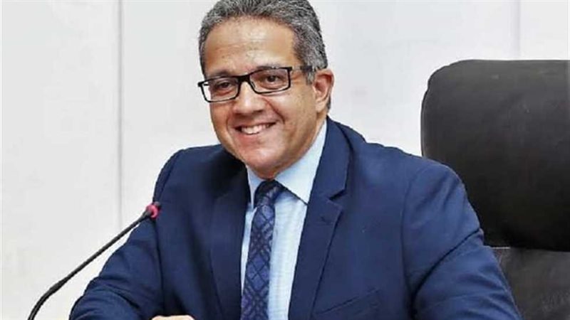 الدكتور خالد العناني،