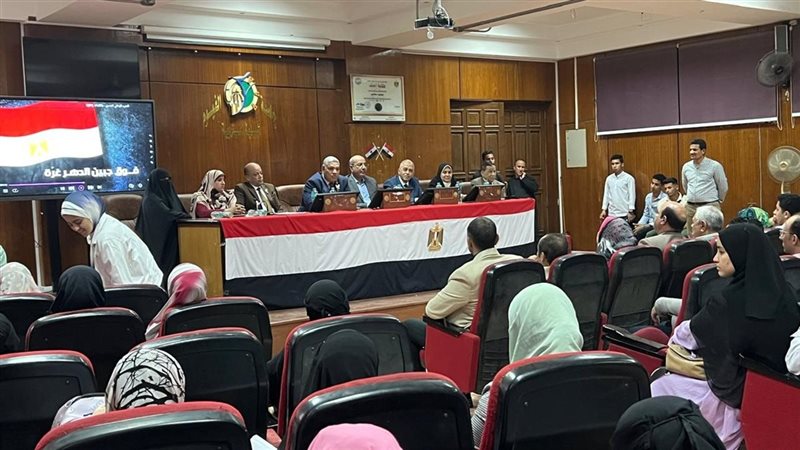 مصر في عيون شبابها