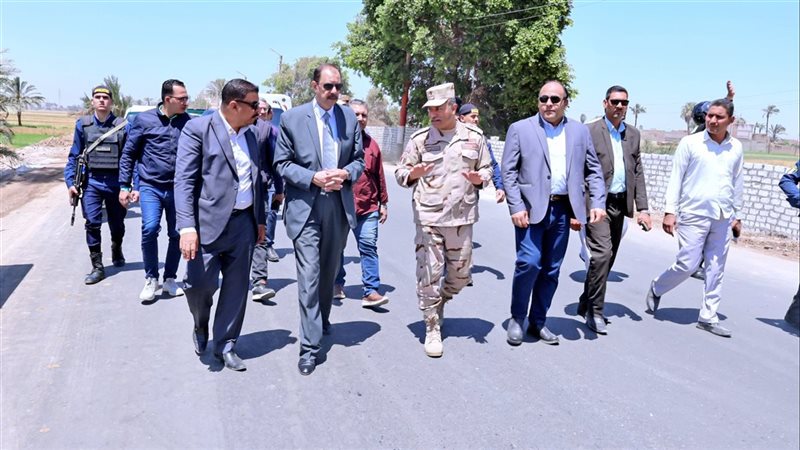 محافظ سوهاج يتفقد