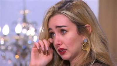 هنا الزاهد تبكي على الهواء مع أنس بوخش (فيديو)