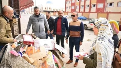 حملة مكثفة ببور فؤاد لضبط النباشين وإغلاق محال فرز القمامة 