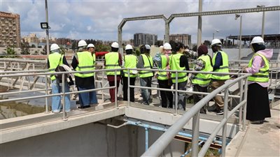 صرف الإسكندرية تستقبل طلاب الجامعة اليابانية لزيارة محطة التنقية الشرقية