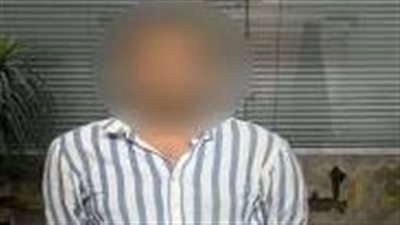 ضبط متهم بانتحال صفة والاستيلاء على أموال عامل توصيل بالقاهرة