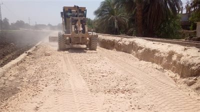 استجابة لأهالي قرية الأقالتة بالأقصر، فتح الطريق الموازى لمسار قطار مصنع أرمنت 