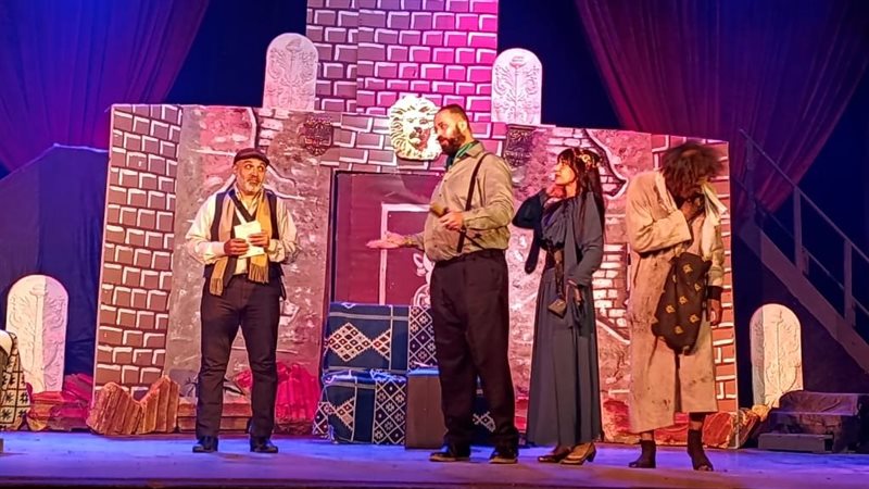 مسرحية رصد خان، فيتو