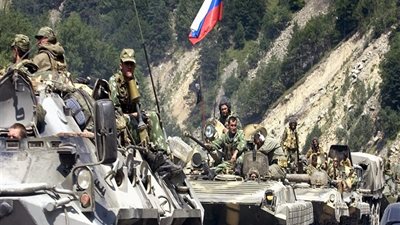 دولة عربية تطالب روسيا بوقف تجنيد مواطنيها 