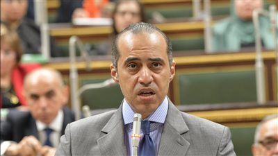 لصالح المنشآت الصناعية، البرلمان يستجيب للحكومة بإضافة مادة بمشروع قانون العمل