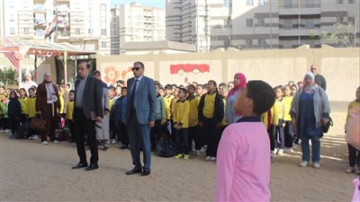 مدير تعليم الجيزة يتفقد مدارس المحافظة لمتابعة سير العملية التعليمية