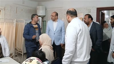 وكيل صحة الدقهلية يتفقد فعاليات قافلتين طبيتين بأجا