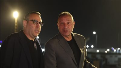 بعثة الأهلي تصل مطار جوهانسبرج استعدادًا لمواجهة صن داونز (فيديو)