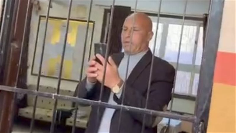 مدير مدرسة البرج،