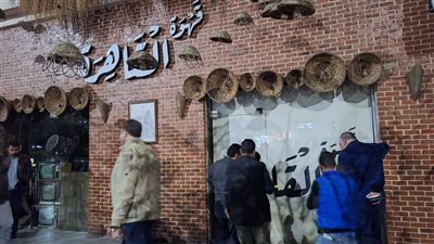 بعد زيارة وزير التنمية المحلية، قطع المرافق عن الكافيهات المخالفة بمصر الجديدة (صور)