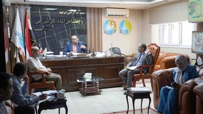 رئيس مياه سوهاج يبحث موقف الاحتياجات المائية للمحافظة حتى 2037 