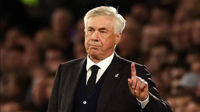 أنشيلوتي يوجه رسالة لبرشلونة بعد حسم لقب الدوري الإسباني 