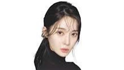 الحكم على المغنية الكورية لى آريم بالسجن عاما و6 أشهر للاحتيال على المعجبين