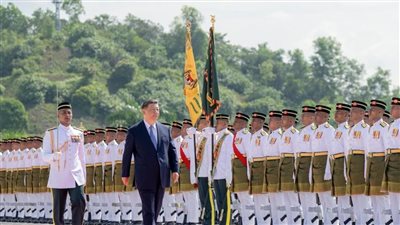 الرئيس الصيني يطالب في مقال صحفي بنظام تجاري متعدد الأطراف واستقرار سلاسل الإمداد العالمية