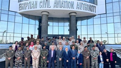 سلطة الطيران تستقبل وفدًا من الأكاديمية العسكرية للدراسات العليا والاستراتيجية 