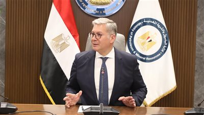 وزير البترول يلتقي أعضاء لجنتي الطاقة بالشيوخ والنواب 