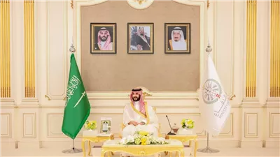 وزير الدفاع السعودي يسلم المرشد الإيراني رسالة خطية من الملك سلمان 