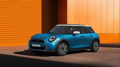 أسعار ومواصفات سيارات MINI Cooper خماسية الأبواب (صور) 