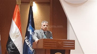 أسامة ربيع: ملتزمون بالدور المحوري لقناة السويس في تحقيق الاستدامة لسلاسل الإمداد العالمية