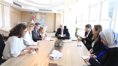 وزير التعليم العالي يبحث سبل التعاون المشترك مع الوكالة الجامعية للفرانكفونية 
