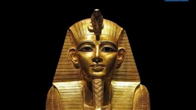 يعرض بالمتحف المصري بالتحرير، تفاصيل اكتشاف القناع الجنائزي للملك بسوسنس الأول