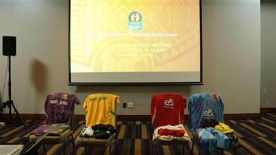 الأهلي يرتدي زيه التقليدي أمام صن داونز