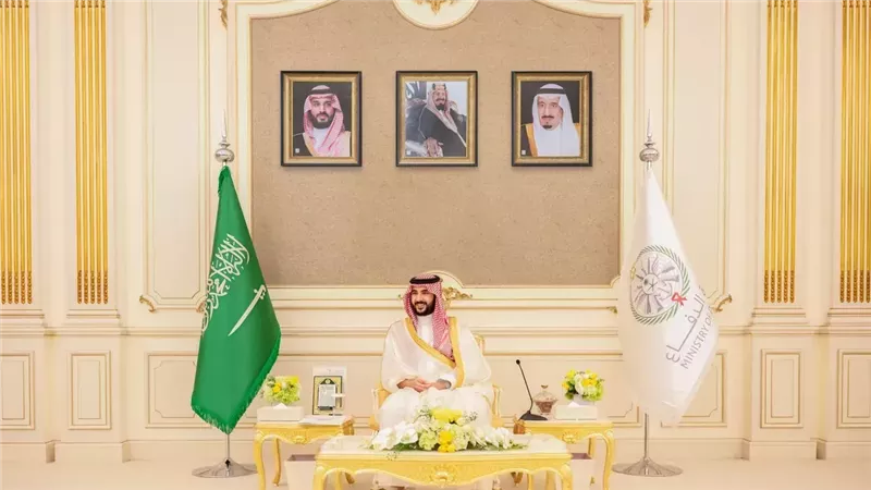 وزير الدفاع السعودي،