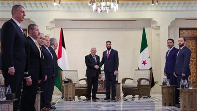 أحمد الشرع يستقبل الرئيس الفلسطيني في دمشق